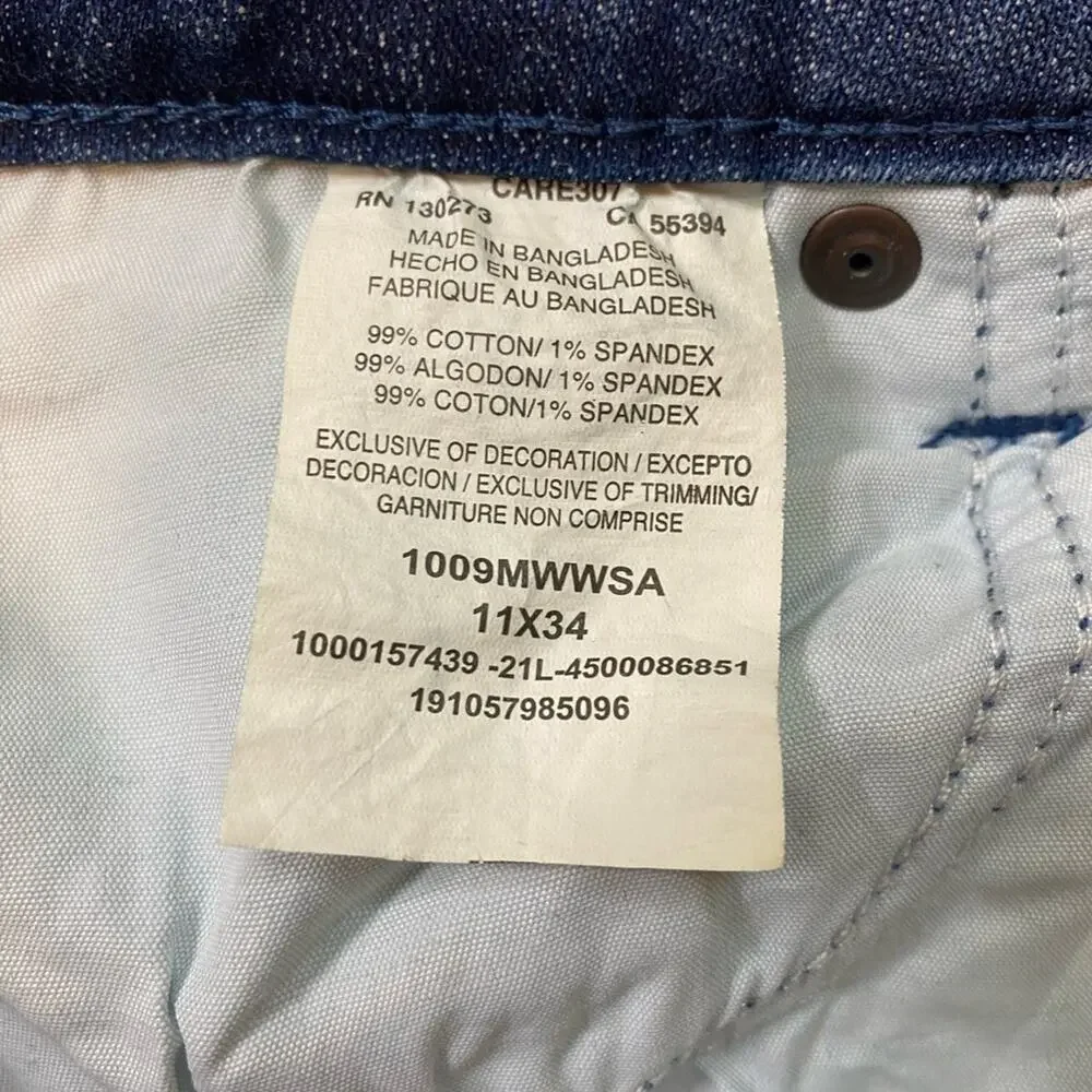 Wrangler Women's Sophia Mid-Rise Flare Leg Blue Jeans. Size 11 Regular Fit